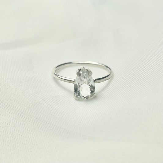 White Topaz and 925 Sterling Silver Pear Solitaire Prong Set Ring