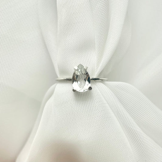 White Topaz and 925 Sterling Silver Pear Solitaire Prong Set Ring